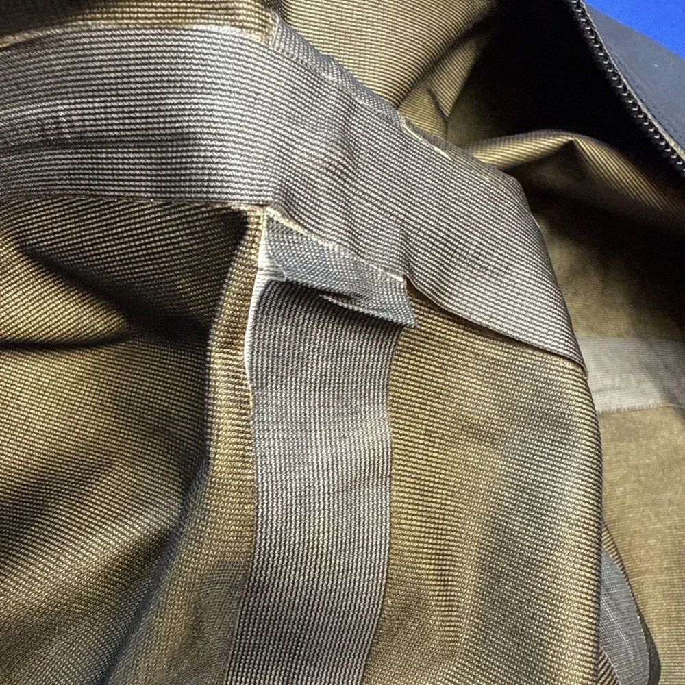 Arc'teryx Theta SV Bib Men's Bibs GTX Ski Pants Navy Size Mens M Canada 1997